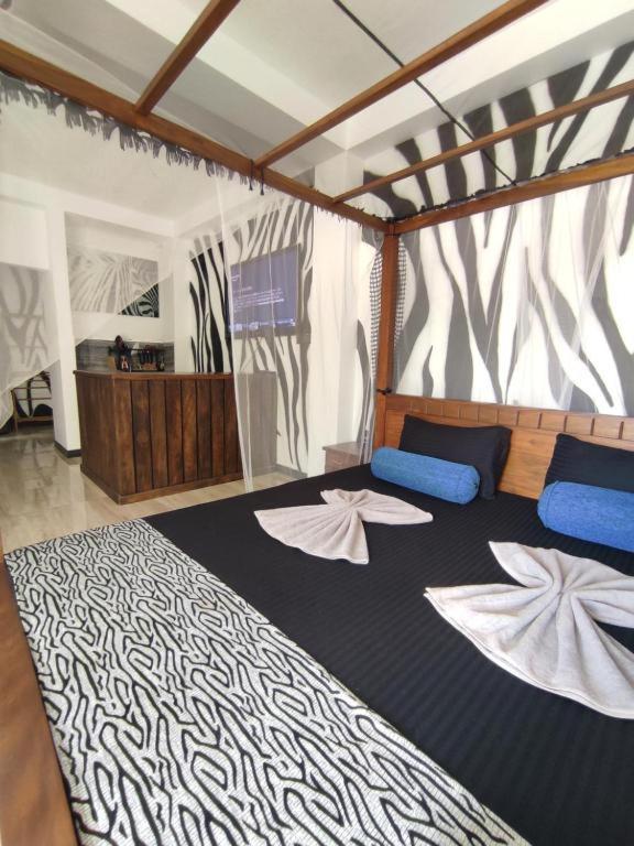 Secret Garden Otel Hikkaduwa Dış mekan fotoğraf